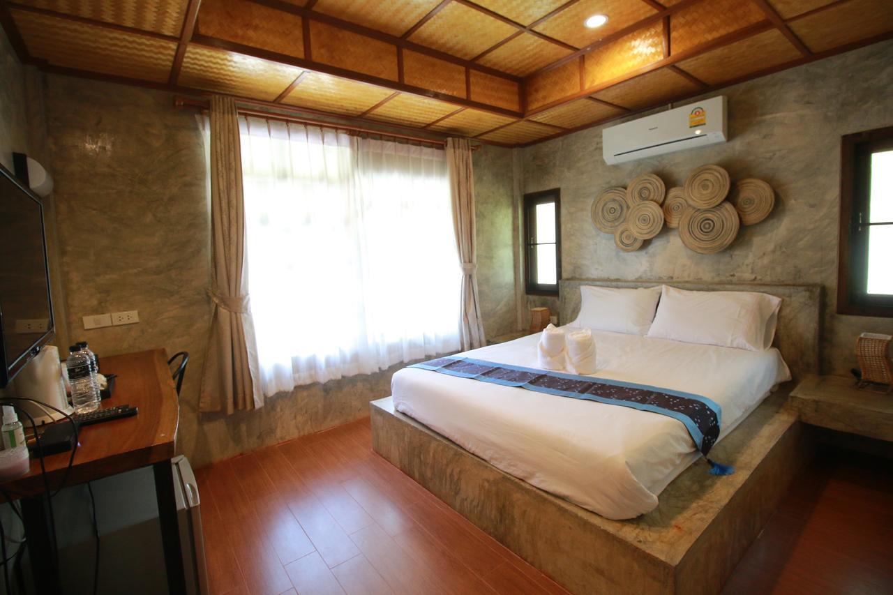 Hotel Papa'S Garden à Doi Saket Extérieur photo