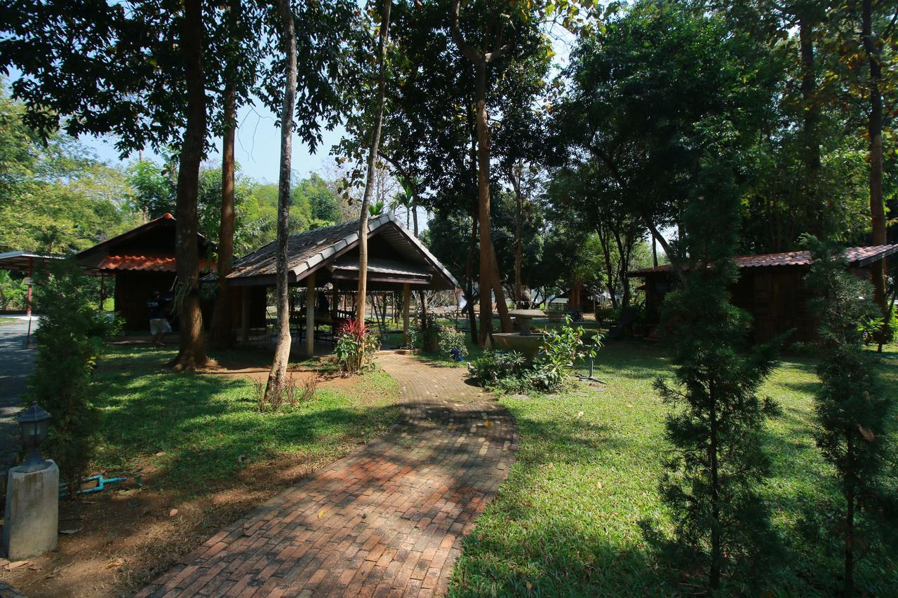 Hotel Papa'S Garden à Doi Saket Extérieur photo