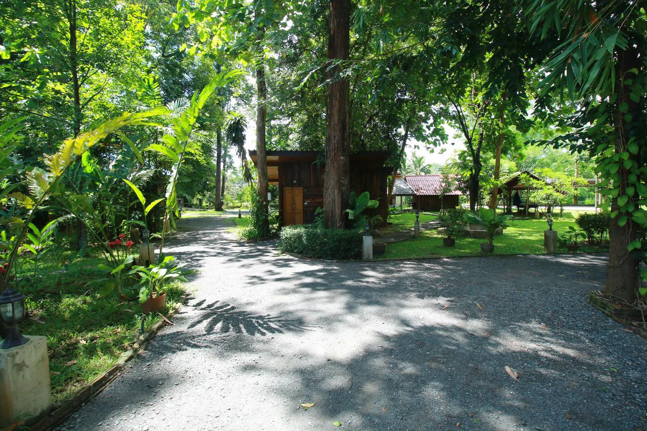 Hotel Papa'S Garden à Doi Saket Extérieur photo